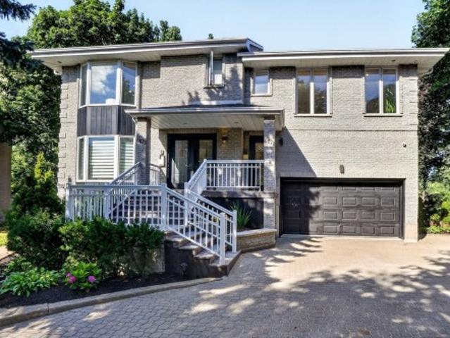 4673 Crois. Des Îles, Laval Chomedey, QC, H7W 5J2 Luxury House for sale | Listing ID 11698 | Royal LePage Carriage Trade Luxury Properties