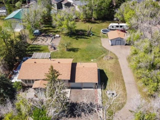 467 10 Street, Dunmore, AB, T1B 0K1 house for sale | Listing ID A2284 | Royal LePage