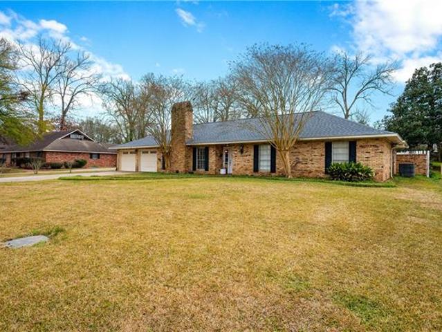 467 Debellevue Dr, Marksville, LA 71351 | MLS #CN2538