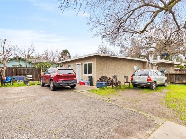 467 E 22nd