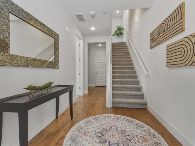 467 Mitchell Ave