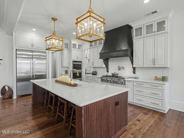 4686 Crystal Springs Cove