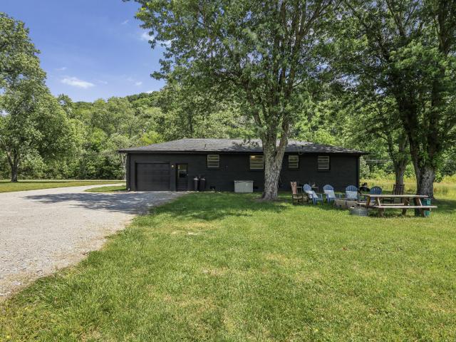 4686 Lickton PIKE