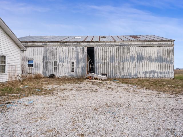 4682 E Division Road