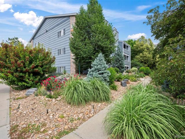 4682 White Rock Circle # 9