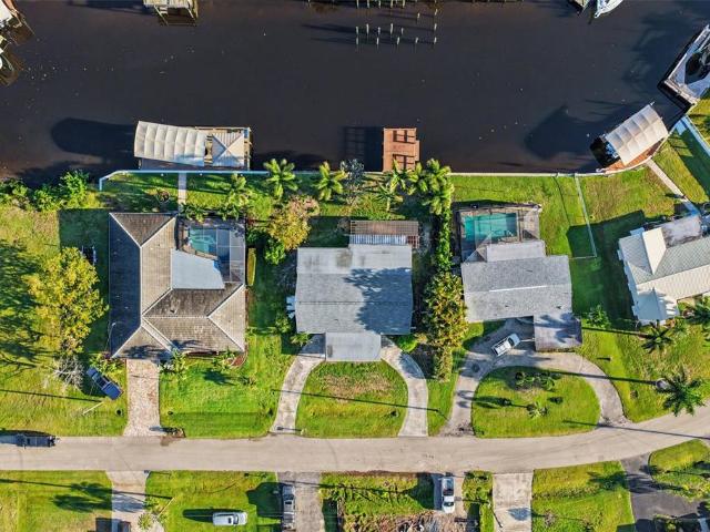 468 Grenier Dr, North Fort Myers, FL 33903 | MLS #TB8491