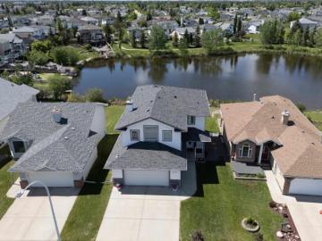 468 Klarvatten Lake Wynd Nw, Edmonton, AB, T5Z 3C2 house for sale | Listing ID E4492 | Royal LePage