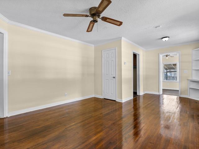 468 Loring Drive