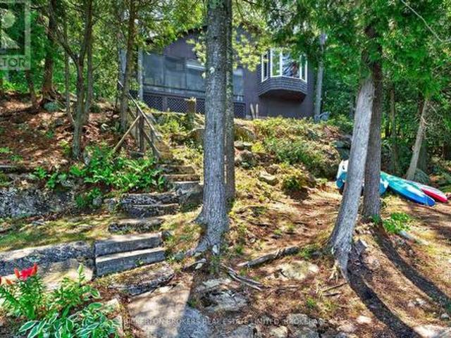 468 Moorhead Lane, Leeds And The Thousand Islands, ON, K0E 1L0 house for sale | Listing ID X13574 | Royal LePage