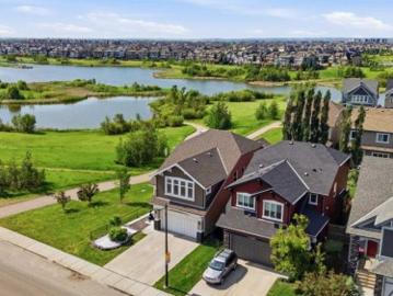 468 Mahogany Boulevard Se, Calgary, AB, T3M 1M9 house for sale | Listing ID A2324 | Royal LePage