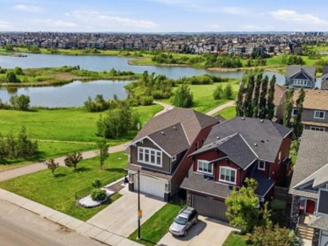 468 Mahogany Boulevard Se, Calgary, AB, T3M 1M9 house for sale | Listing ID A2324 | Royal LePage