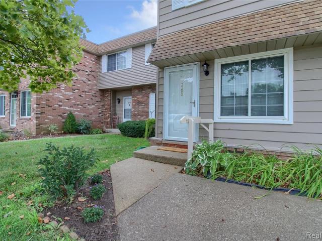 468 Riverbend Drive