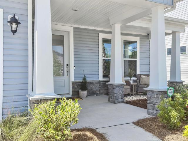 468 White Magnolia Street