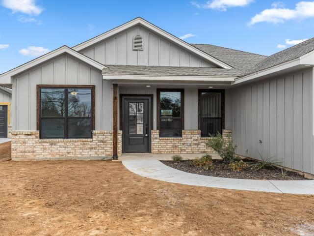 4695 Sisk Road