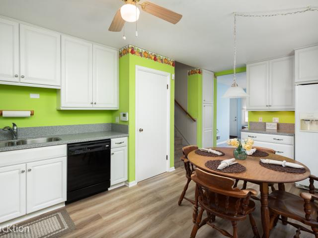 46 W Ethel Avenue