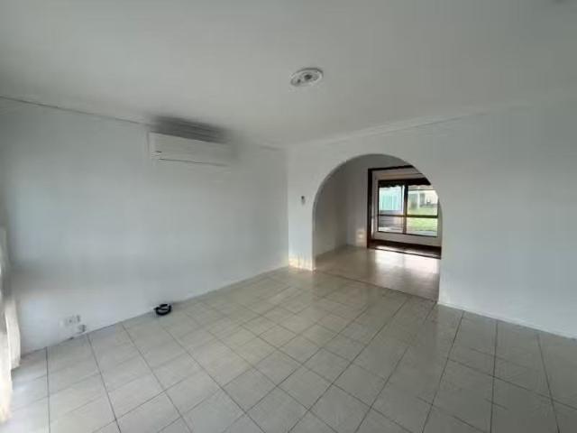 46 Westbrook Parade, Gorokan House for rent Listed by Makenzi.