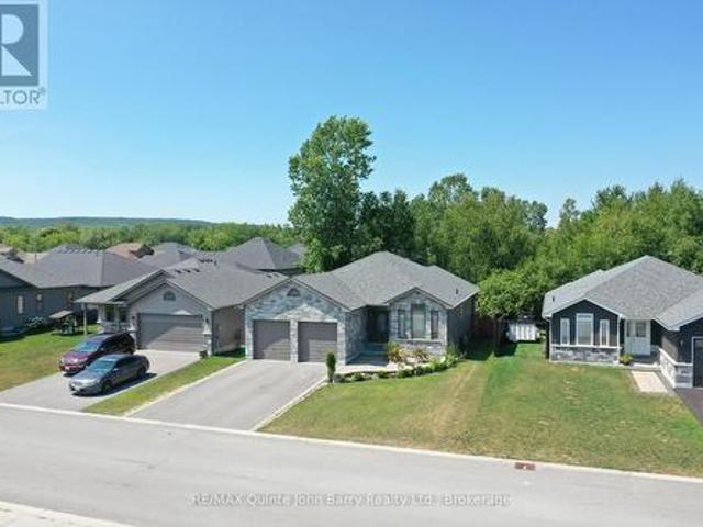 46 Birchmount Street, Quinte West Murray Ward, ON, K8V 0C6 house for sale | Listing ID X13616 | Royal LePage