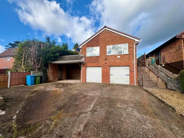 46 Bratch Park, Wombourne 2 bed detached house to rent £695 pcm £160 pw