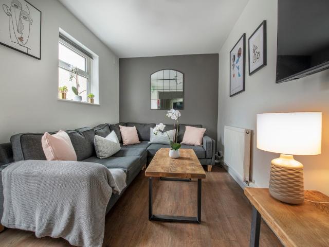 46 Bute Avenue, Nottingham NG7, 5 bed property to rent, £724 pppm | PrimeLocation