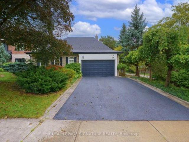 46 Caravan Drive, Toronto, ON, M3B 1N3 house for sale | Listing ID C13674 | Royal LePage
