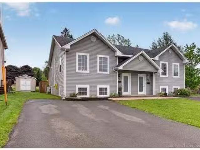46 Devarenne, Dieppe, NB, E1A 0C8 house for sale Listing ID.
