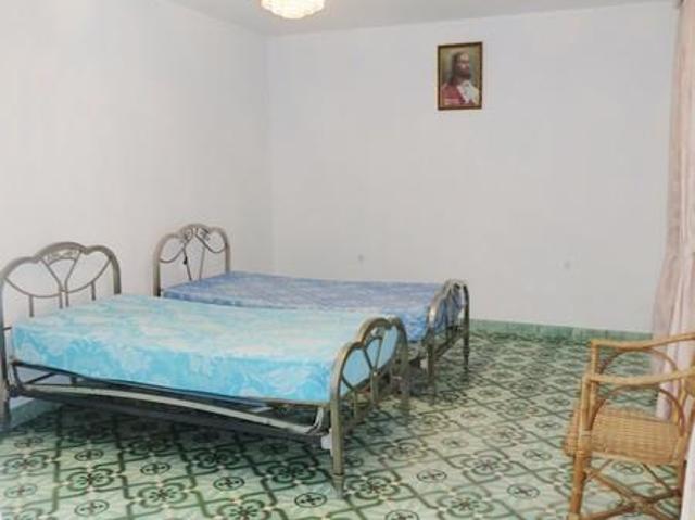 4/6 Dormitorios uno en suite | 2 Baños familiares Aseo de. 214m² Cómpeta