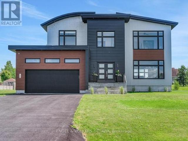46 Forest Hill Road, South Stormont, ON, K0C 1P0 house for sale | Listing ID X12341 | Royal LePage