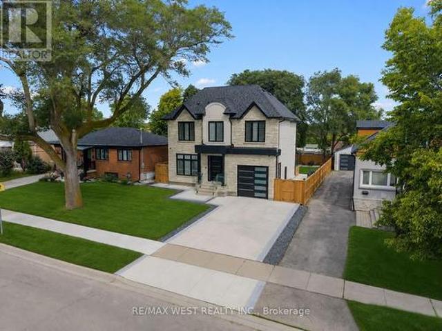 46 Golfdown Drive, Toronto, ON, M9W 2H7 house for sale | Listing ID W13703 | Royal LePage