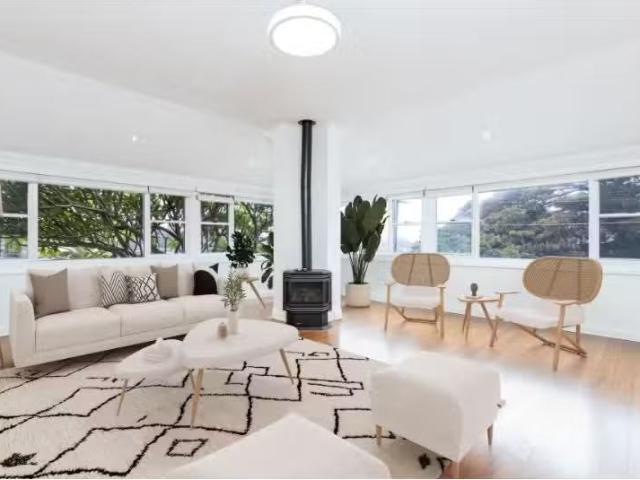 46 Greville Street, Clovelly House for rent Listed by Jason E.