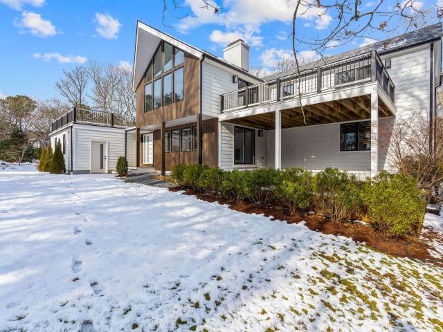 46 Greensward Cir, Mashpee, MA 02649 | MLS #22600