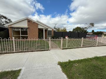 46 Kathleen Crescent, Hoppers Crossing VIC 3029 House For Rent | Domain