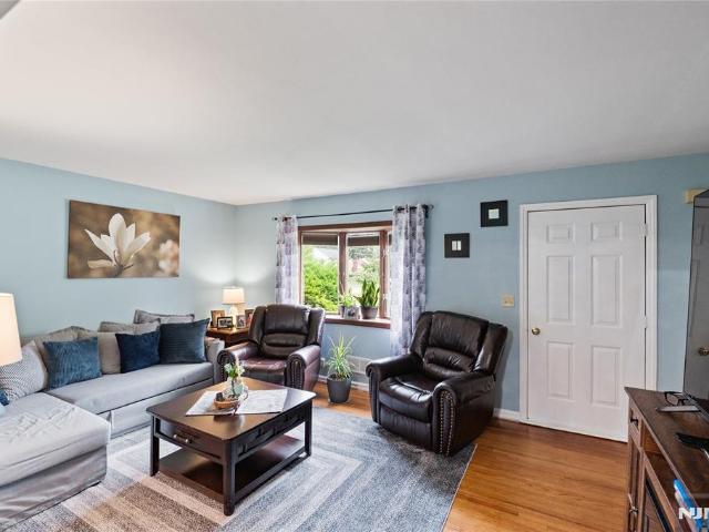 46 Linwood Avenue
