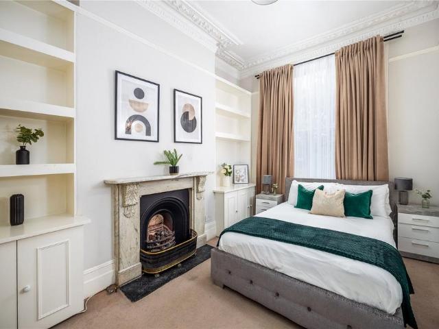 46 Lillie Road, London, SW6 1DY, United Kingdom | 3 bed apartment for rent #137558175 | Rentberry