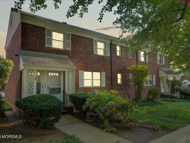 46 Manor Drive #401, Red Bank, US, NJ