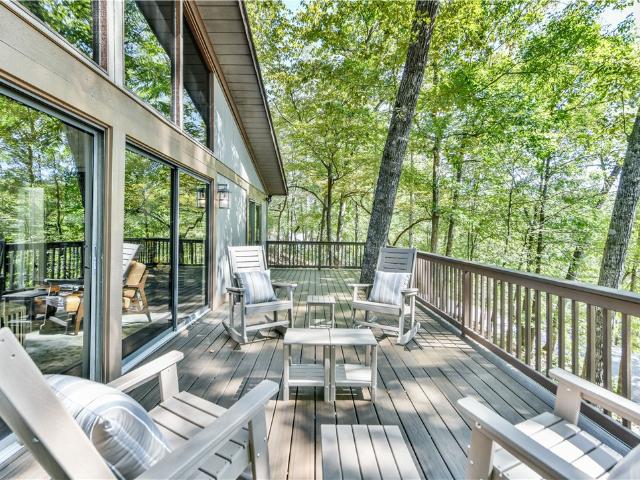 46 Mainsail Drive