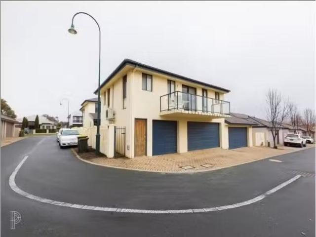 46 Maria Smith Lane, Gungahlin House for rent Listed by Clien.