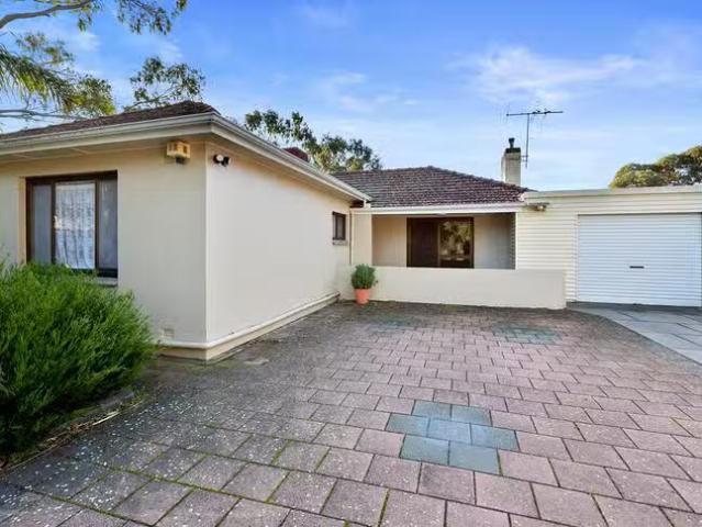 46 Minchinbury Terrace, Marion, SA 5043