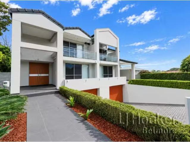 46 Nicoll Street, ROSELANDS Townhouse for rent Listed by Mari.