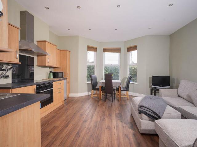 46 Old Cavehill Road, Belfast, BT15 5GT