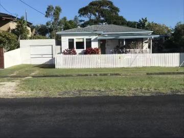 46 Owen Street, BALLINA House for rent Listed by Kathy Nipper.