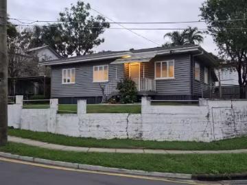 46 Railway Parade, NORMAN PARK House for rent Listed by Renta.