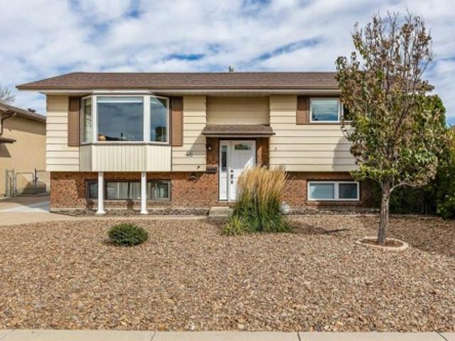46 Ross Haven Place Se, Medicine Hat, AB, T1B 2V1 house for sale | Listing ID A2352 | Royal LePage