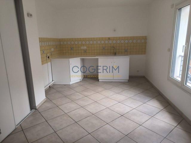 46, RUE DES FOSSES