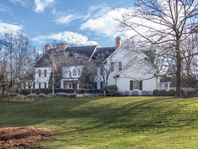 46 Sand Spring Rd
