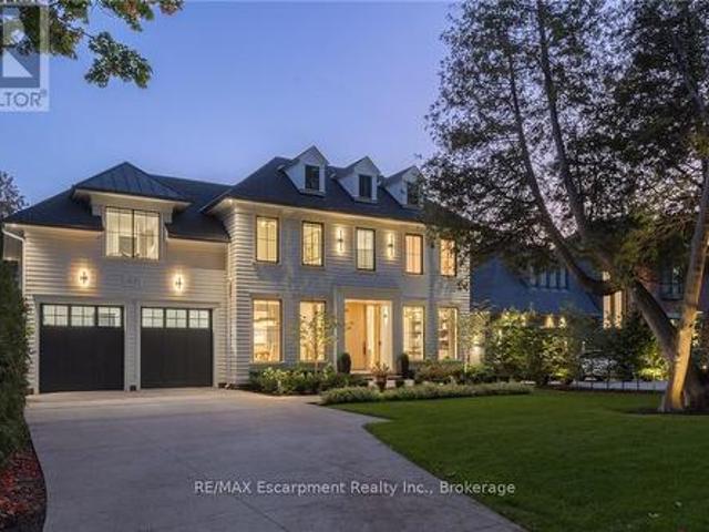 46 Second Street, Oakville Oo Old Oakville, ON, L6J 3T2 house for sale | Listing ID W13694 | Royal LePage