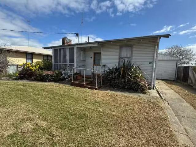 46 Swallow Crescent, Norlane, VIC 3214 House for Rent
