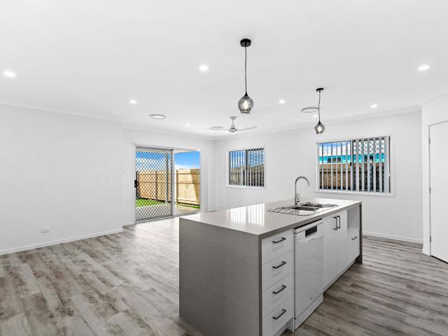 46 Summer Drive Wondunna, QLD 4655