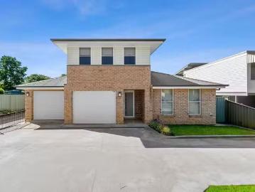 North Richmond, Colo Heights - Parking