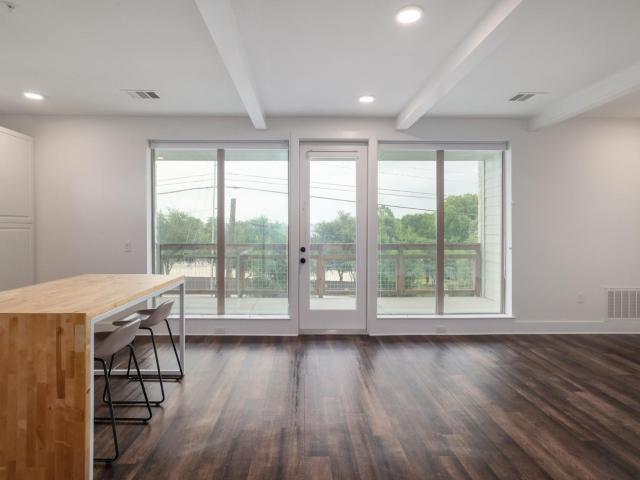 4704 Sunset Trl # 1201