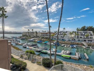4705 Marina
